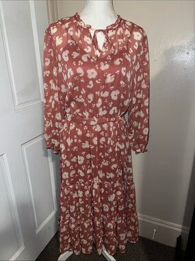 Simply Vera Floral Tie-Neck Maxi Dress